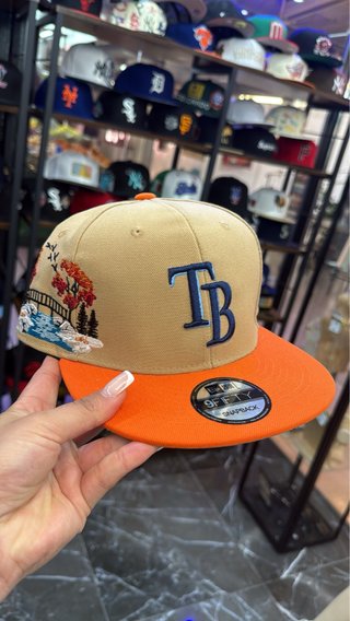 Gorra New Era 9FIFTY Snapback Beige y Naranja