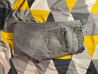 Pantalón D98 Stradivarius Gris Talla 36