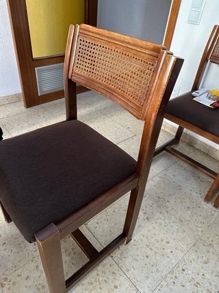 Mesa redonda madera extensible con 6 sillas