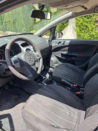 Opel Corsa 2010