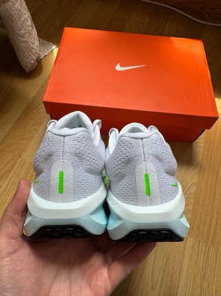 Zapatillas Nike Air Winflo-11 Blancas y Verdes