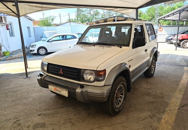 Mitsubishi Montero 1993