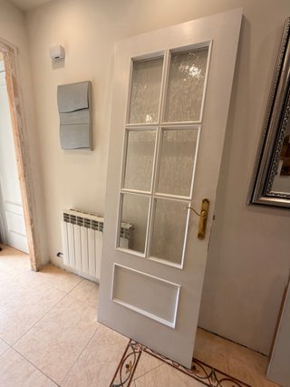 Puerta de madera con cristal (dos unidades)