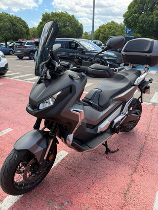 Honda X-ADV 750 Gris Automática