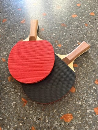 Set Ping Pong con racchette e palline