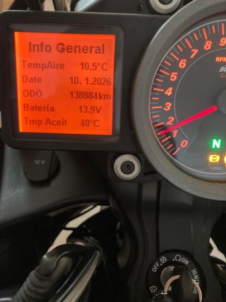 KTM 1190 Adventure Negra y Naranja