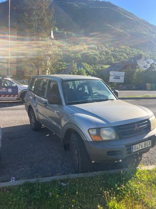 Mitsubishi Montero 2002