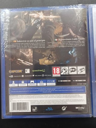 Resident Evil 4 & Village PS4