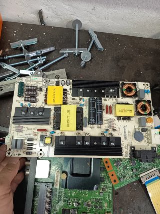 Placa Base TV Hisense