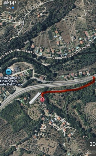 Parcela con casa de campo