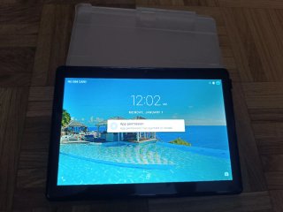 Tablet con fundas y accesorios - Lista pa