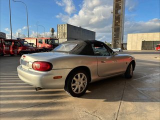 Mazda MX-5 NB2 2004