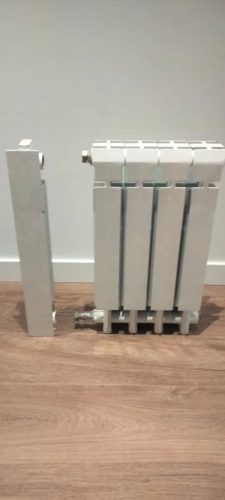 Radiador de agua blanco