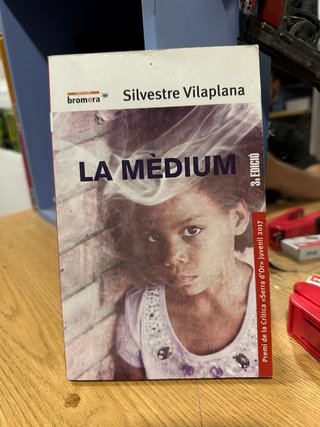 La mèdium