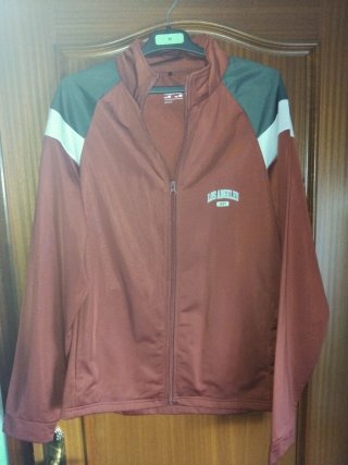 Completo sportivo + Omaggio