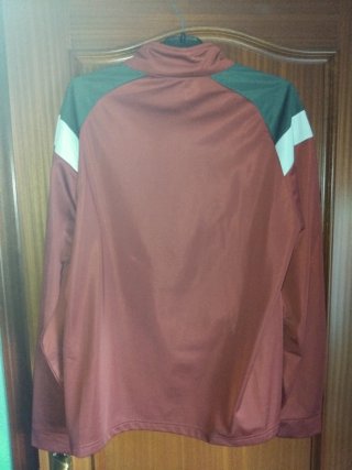 Completo sportivo + Omaggio