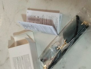 Occhiali da sole
