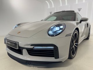 Porsche 911 Turbo S 3.7 650cv PDK Nacional