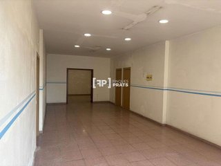 Local comercial en alquiler en Cappont en Lleida