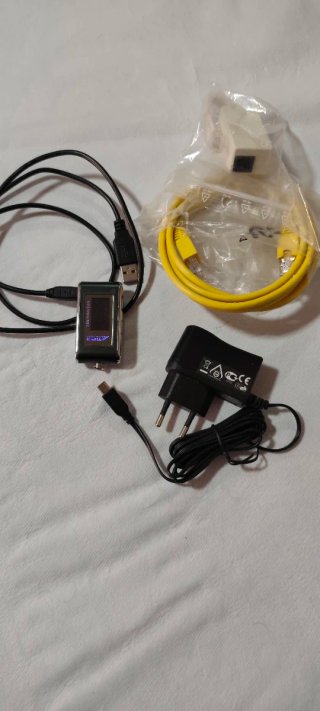 Reproductor MP3 y cables