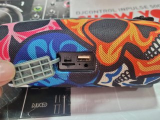 Altavoz Portátil Daewoo Multicolor