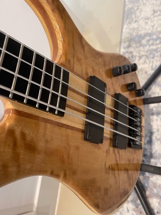 Cambio Harley Benton BZ-4000 Deluxe Bajo Eléctrico