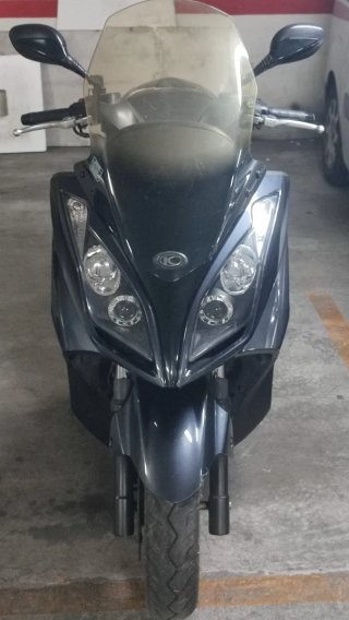 Kymco Super Dink 300i Negra/Gris