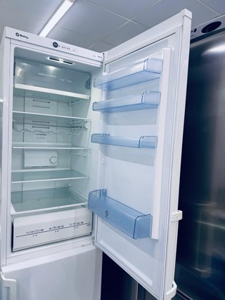 Nevera blanca Balay