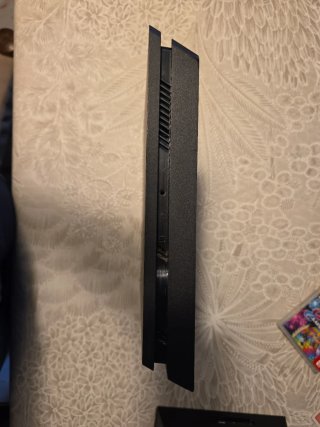 PS4 Fat + FIFA 21 + Base di raffreddamento e supporto