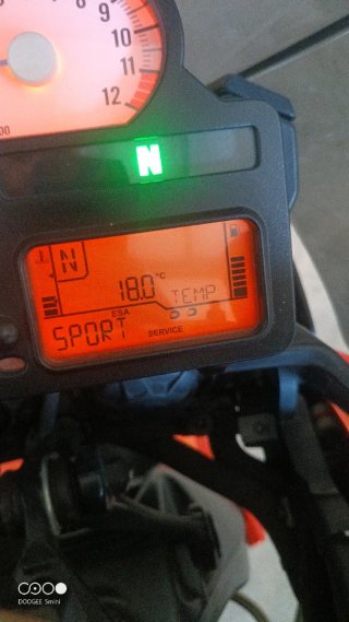 BMW K1300R Naranja y Negra