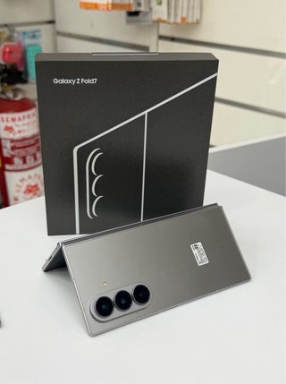 Samsung Galaxy Z Fold7 256GB Argento/Nero