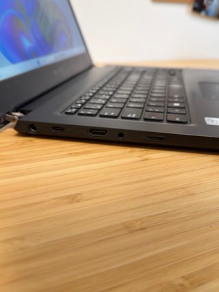 Portátil Toshiba i5 16GB RAM 500GB SSD