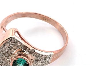 Anillo Oro Rosa 9k con Piedras Verdes