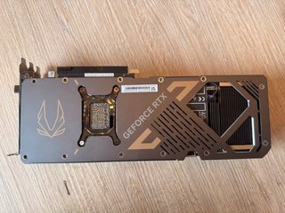 Placa Gráfica Zotac RTX 5080 16GB