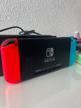 Nintendo Switch Azul y Rojo