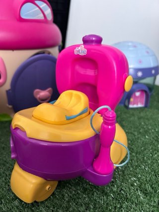Casa Bellies con accesorios y muñecos