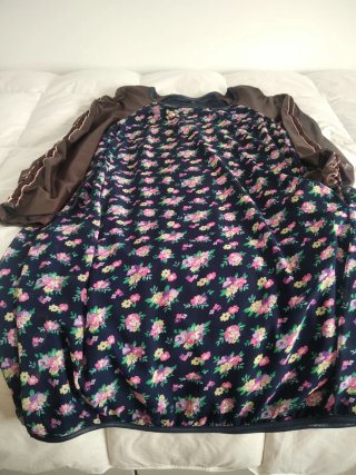 Vestido Poupée Chic floral azul y rosa