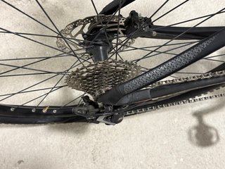 Bicicleta Orbea MTB Negra y Roja