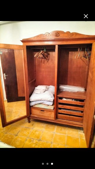 Armario antiguo de castaño o roble