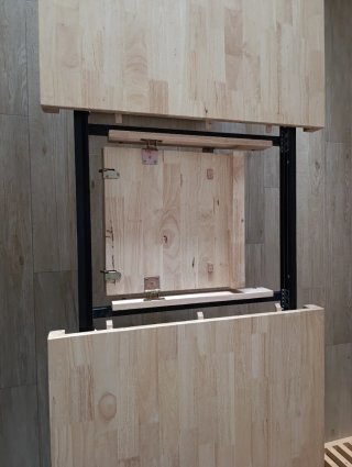 Mesa de comedor madera y metal extensible