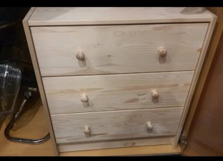 Mueble de madera 3 cajones
