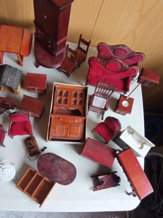 Muebles Casa Muñecas Madera y Tela