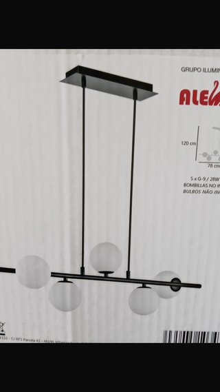Lámpara de salón sin abrir
