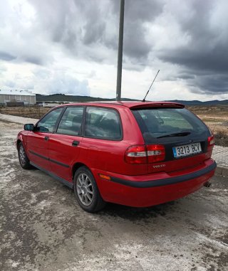 Volvo V40 1.8