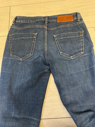 Vaqueros Massimo Dutti mujer talla 36