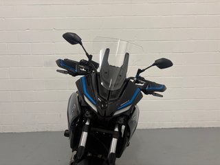 YAMAHA TRACER 7
