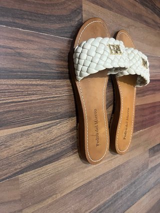 Sandalias pala Pedro del Hierro beige