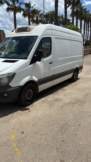 Mercedes-Benz Sprinter 2013