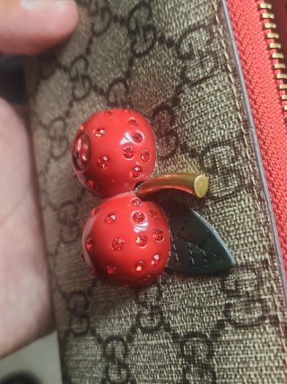 Monedero Gucci con cerezas original