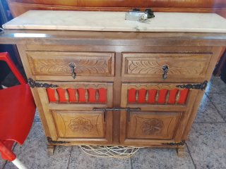 Mueble Castellano Madera Maciza con Mármol